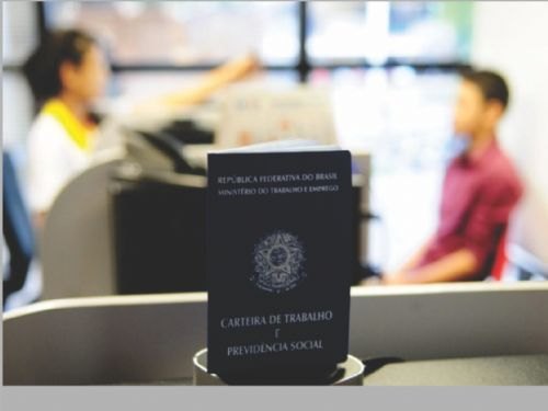 Registro da publicação: Com PDVs, bancos e estatais miram demissões em massa e terceirização