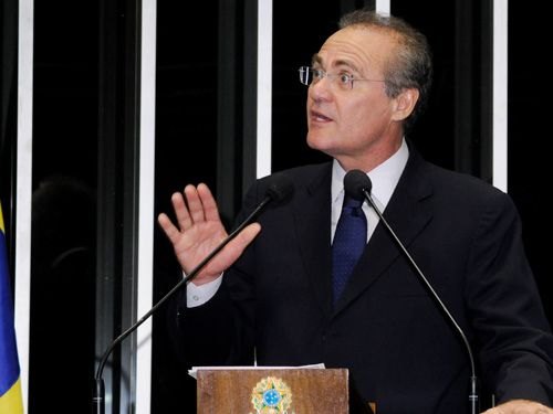 Registro da publicação: Presidente do Senado usou avião da FAB para ir a casamento, diz jornal